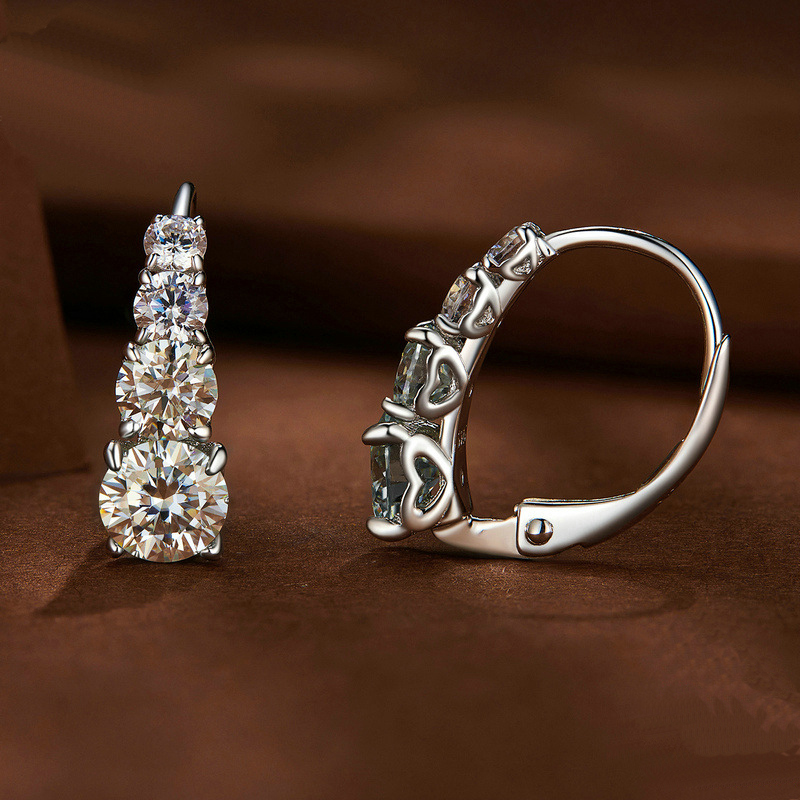 Boucles d'oreilles Moissanite  - Body Jewelry Diamond avis et prix