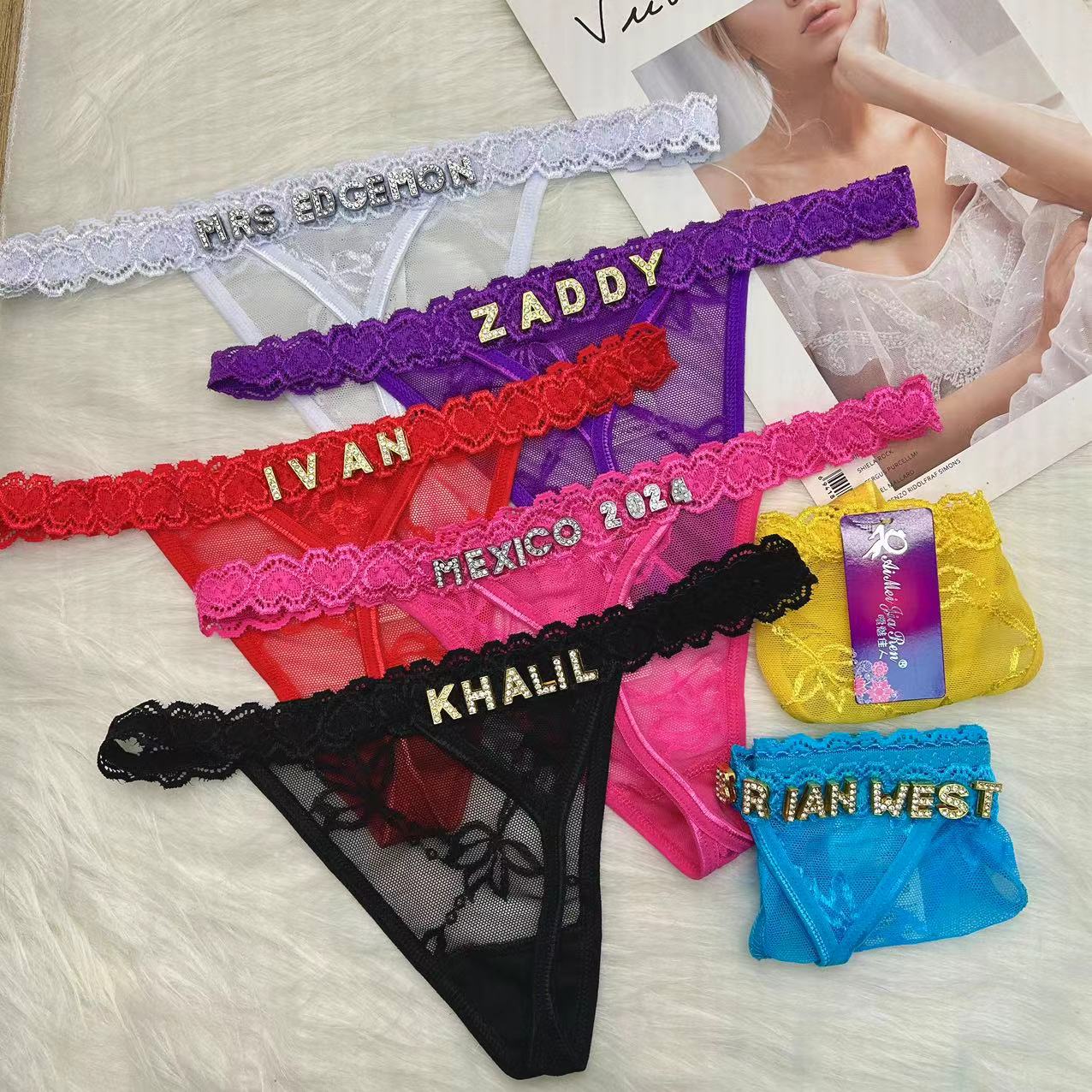 Tongs personnalisées avec nom  - Body Jewelry Names avis et prix