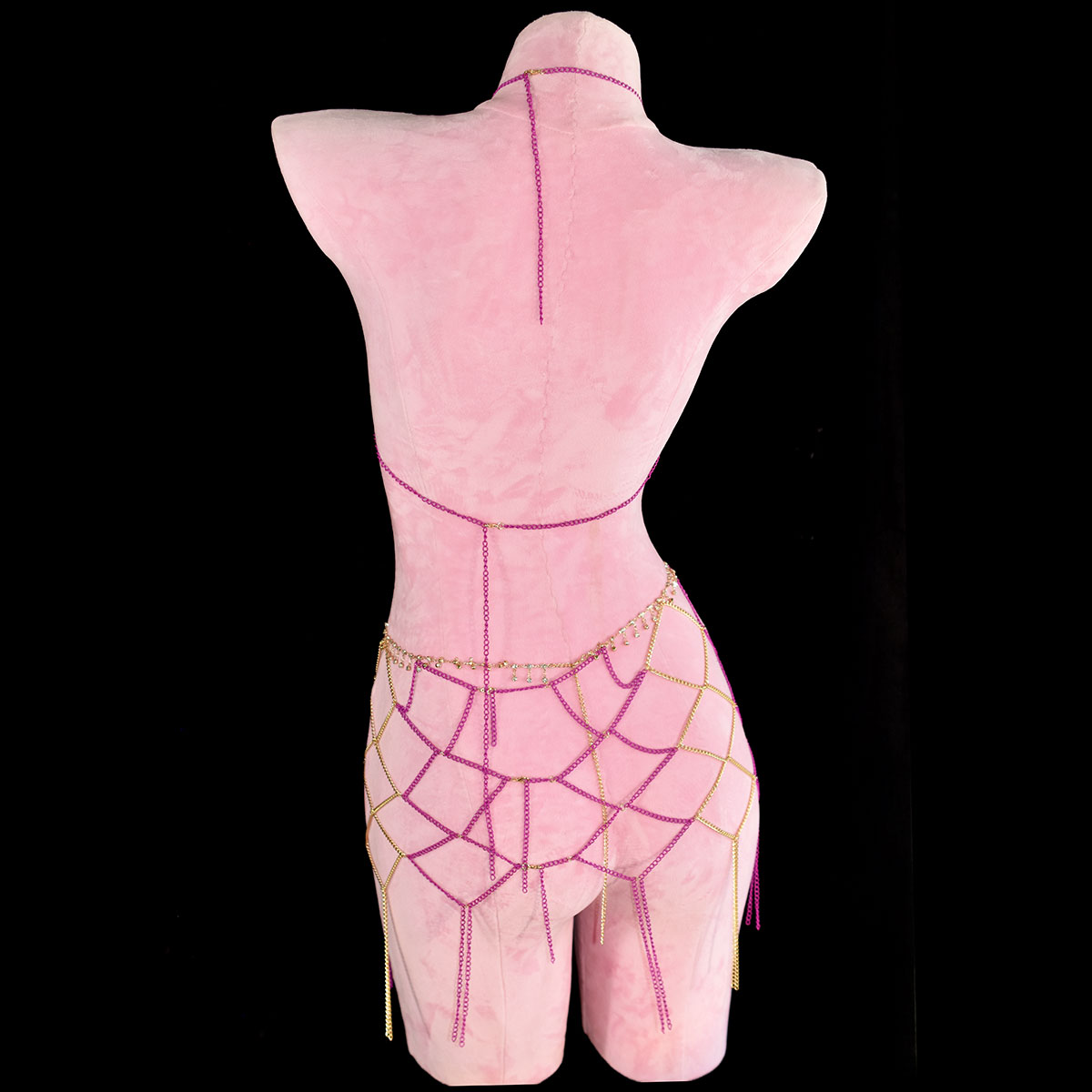 Haut tendance + robe à la tail - Body Jewelry Dress avis et prix